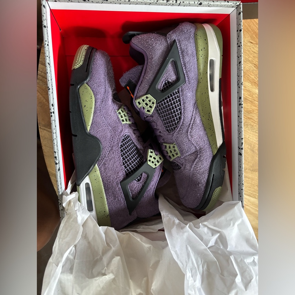 Purple Canyons Jordan 4 women’s 9.5 new with box